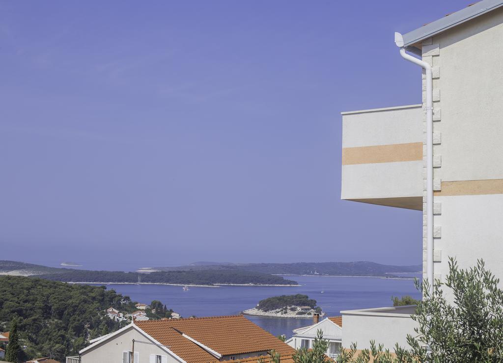 Apartments Marina Hvar Town Buitenkant foto