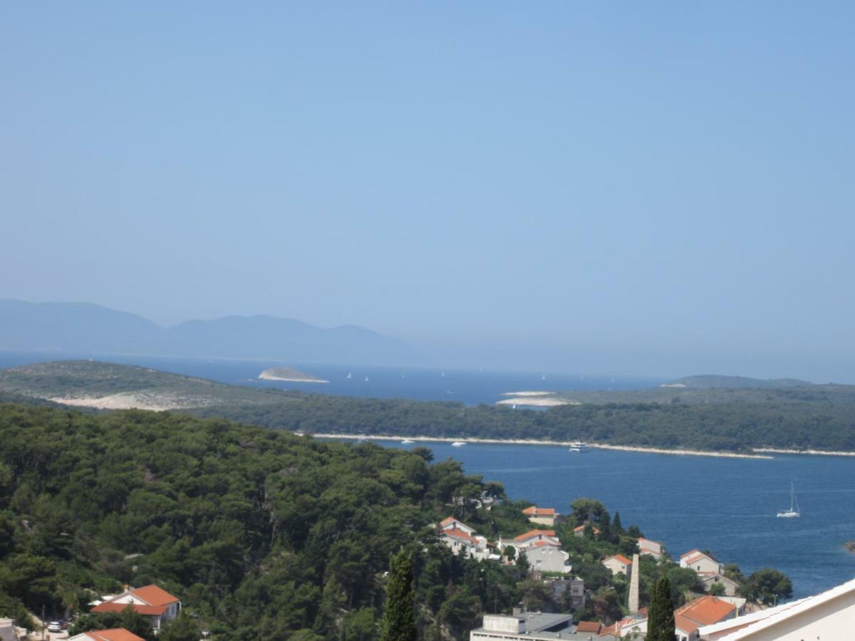 Apartments Marina Hvar Town Buitenkant foto